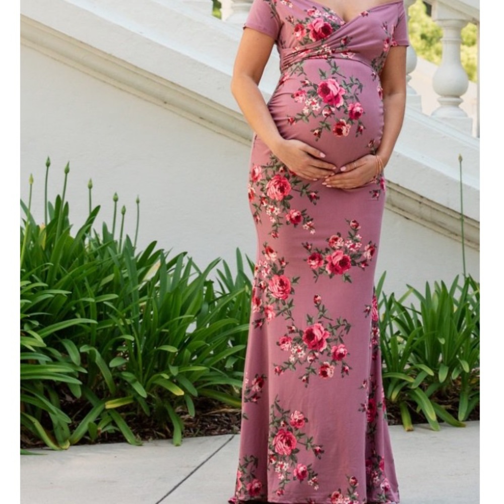 Off the should maternity dress
